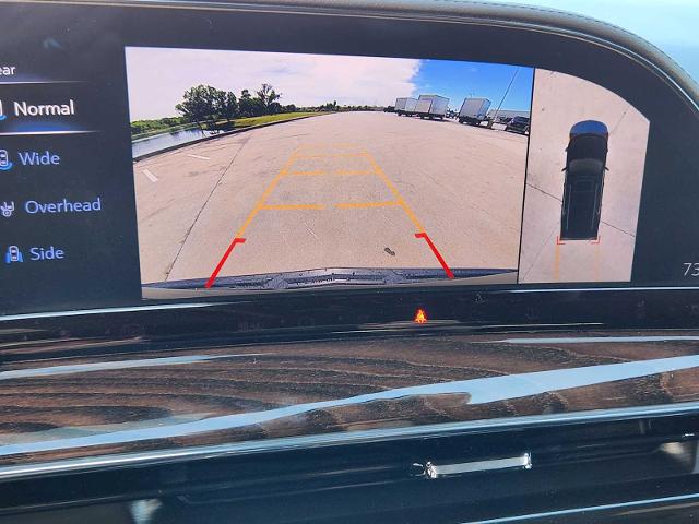 2022 Cadillac Escalade Vehicle Photo in DENTON, TX 76210-9321