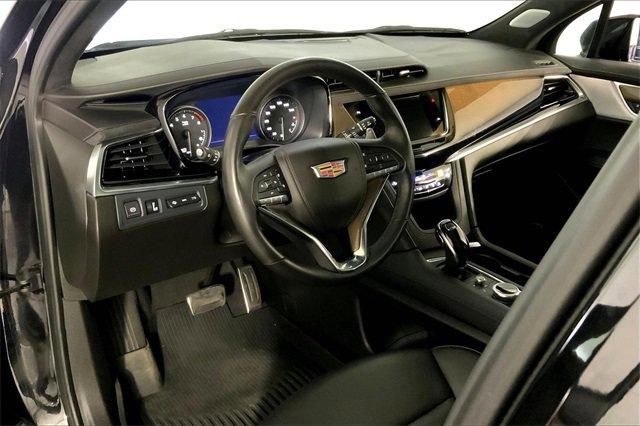 2024 Cadillac XT6 Vehicle Photo in KANSAS CITY, MO 64114-4545
