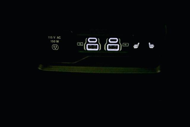 2022 Jeep Grand Cherokee Vehicle Photo in Kansas City, MO 64114