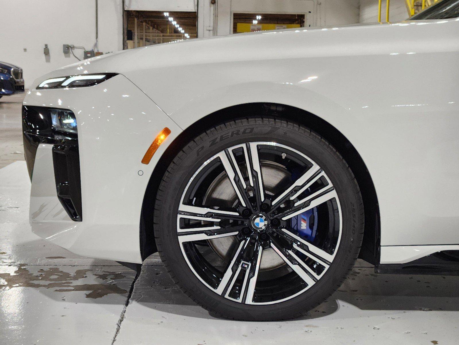 2024 BMW i7 Vehicle Photo in GRAPEVINE, TX 76051