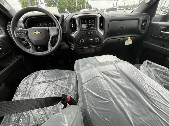 2024 Chevrolet Silverado 3500 HD Vehicle Photo in ALCOA, TN 37701-3235