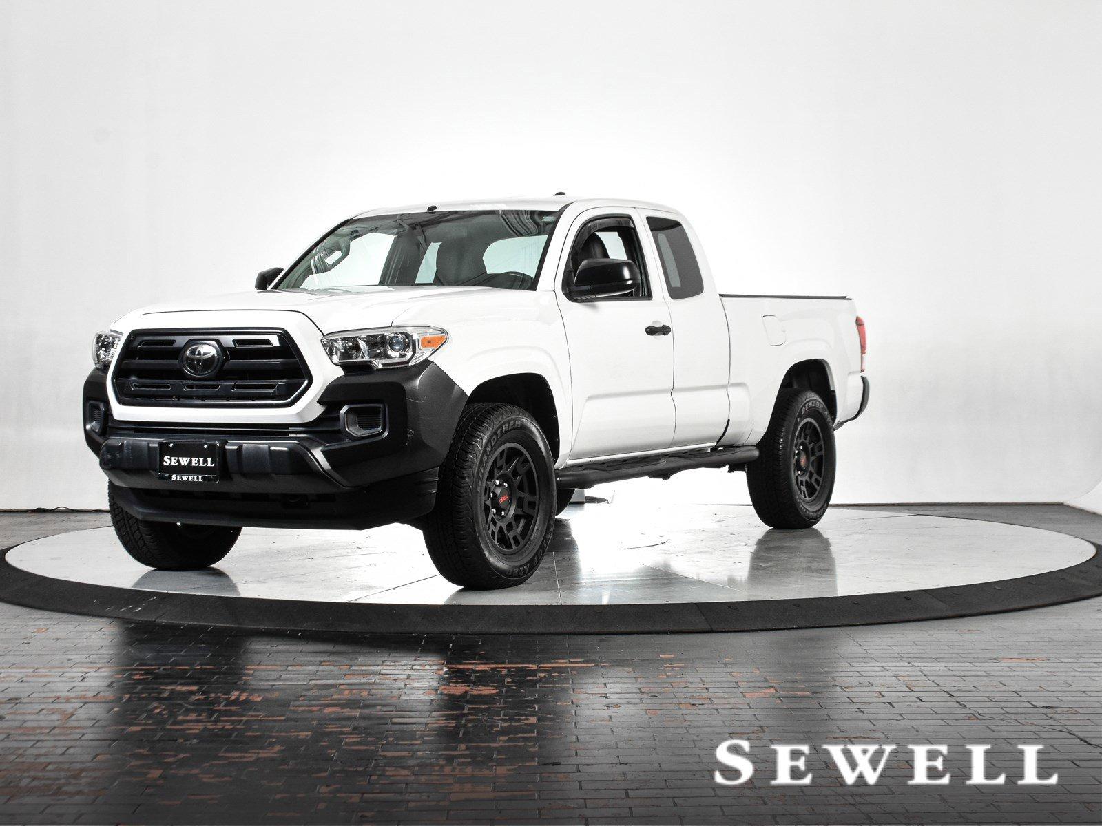 2019 Toyota Tacoma 2WD Vehicle Photo in DALLAS, TX 75235