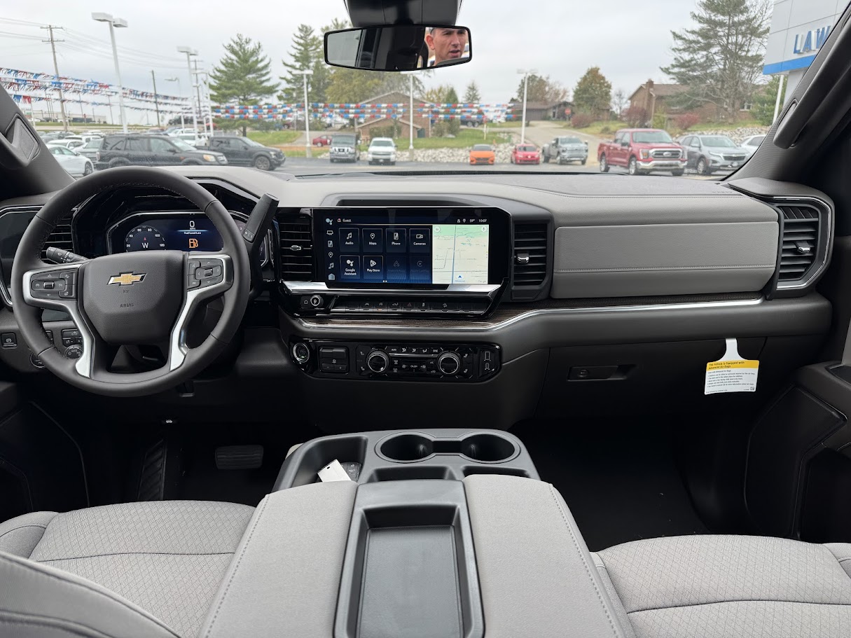 2025 Chevrolet Silverado 1500 Vehicle Photo in BOONVILLE, IN 47601-9633