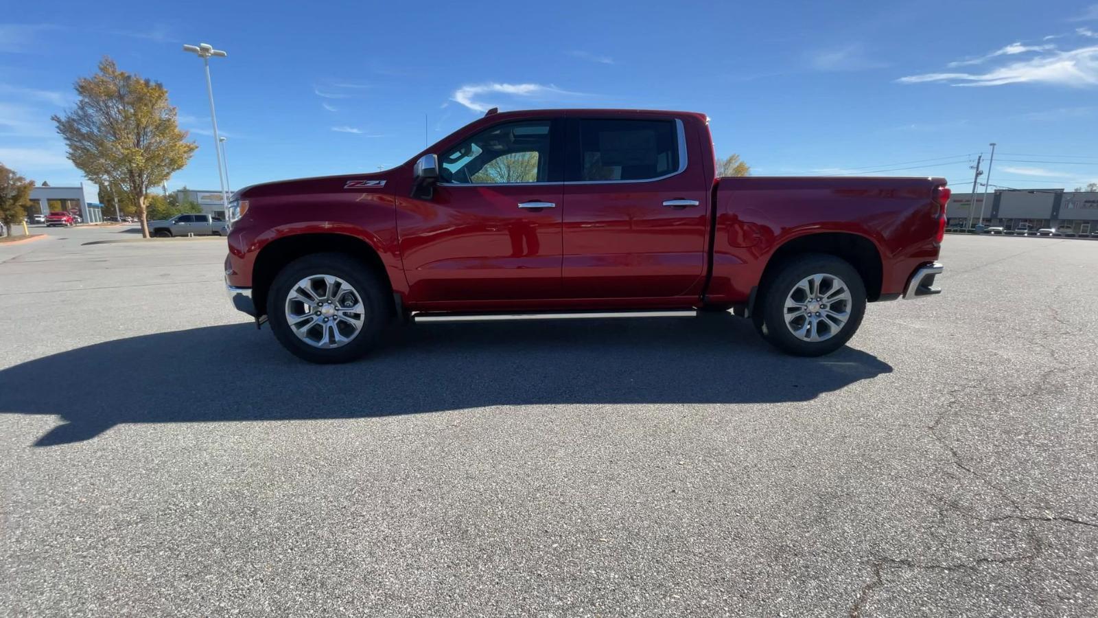 2025 Chevrolet Silverado 1500 Vehicle Photo in BENTONVILLE, AR 72712-4322