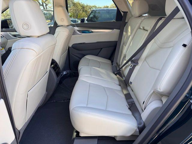 2025 Cadillac XT5 Vehicle Photo in DELRAY BEACH, FL 33483-3294