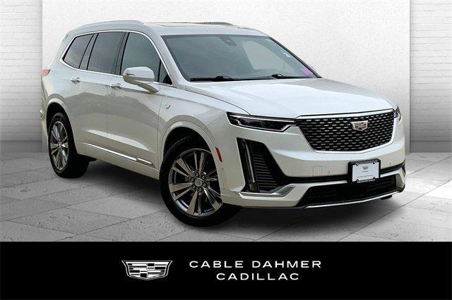 2023 Cadillac XT6 Vehicle Photo in KANSAS CITY, MO 64114-4502