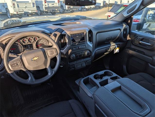 2025 Chevrolet Silverado 3500 HD CC Vehicle Photo in ENGLEWOOD, CO 80113-6708