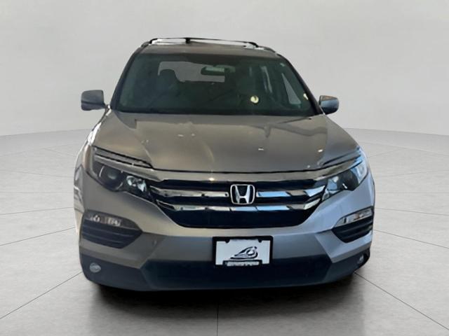 2018 Honda Pilot Vehicle Photo in Appleton, WI 54914