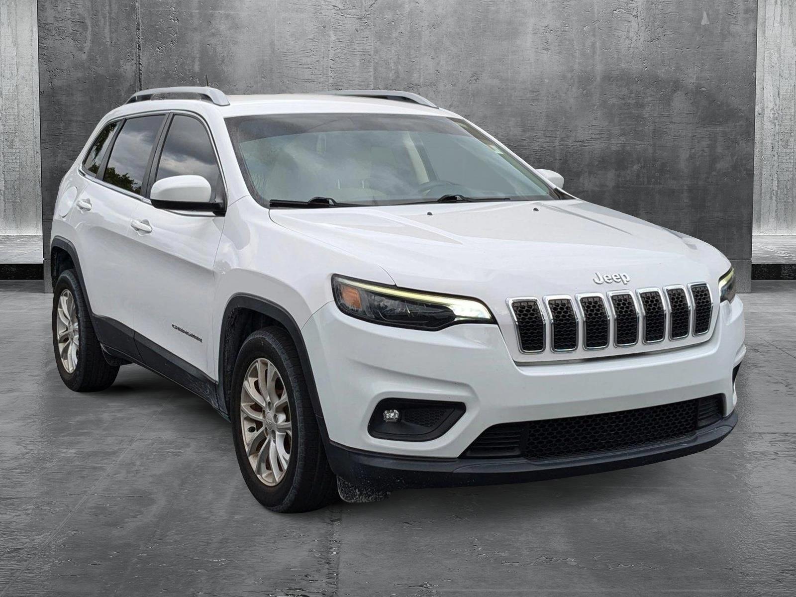 2019 Jeep Cherokee Vehicle Photo in Pembroke Pines, FL 33027