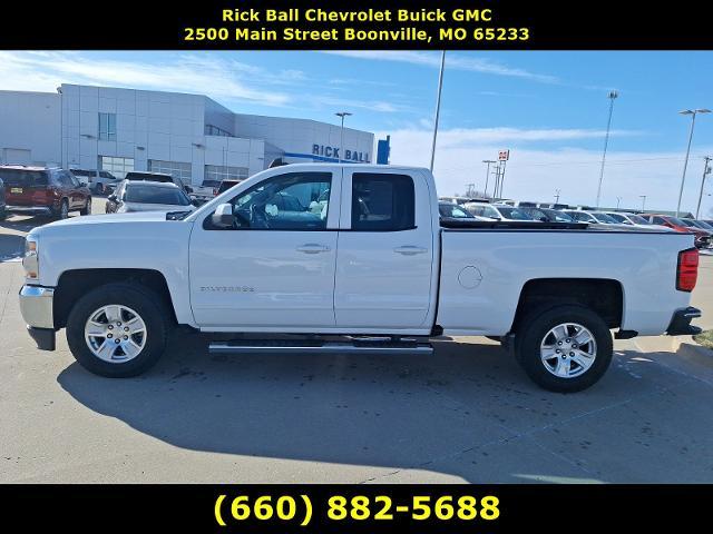 Used 2018 Chevrolet Silverado 1500 LT with VIN 1GCRCREH4JZ355249 for sale in Kansas City