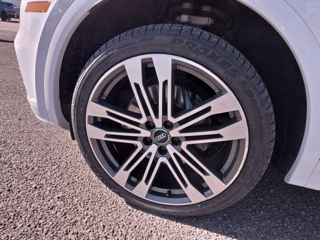 2020 Audi SQ5 Vehicle Photo in NEDERLAND, TX 77627-8017