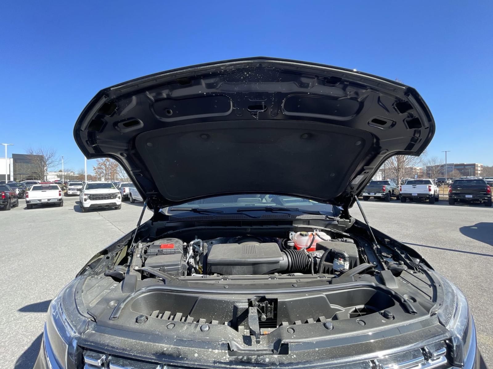 2024 Chevrolet Suburban Vehicle Photo in BENTONVILLE, AR 72712-4322