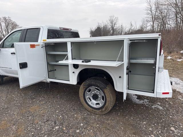 2025 GMC Sierra 2500 HD Vehicle Photo in MEDINA, OH 44256-9631