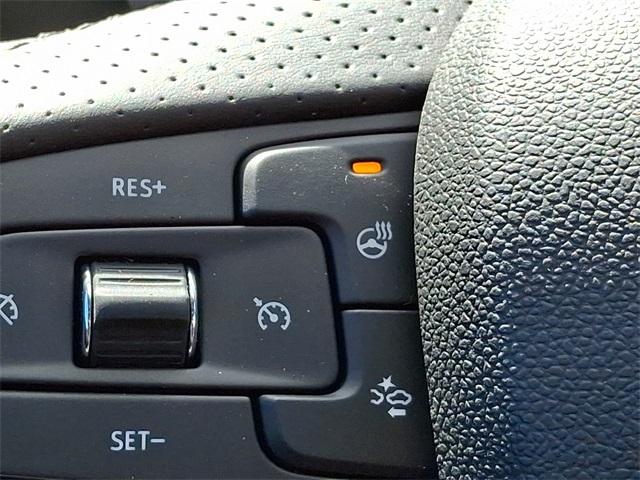 2025 Cadillac XT4 Vehicle Photo in ALLENTOWN, PA 18103-7399
