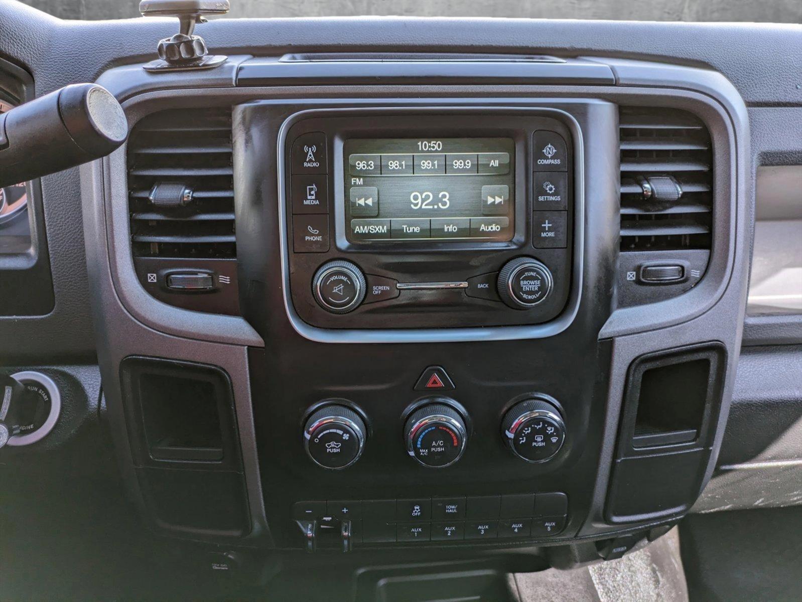 2018 Ram 3500 Chassis Cab Vehicle Photo in Las Vegas, NV 89149