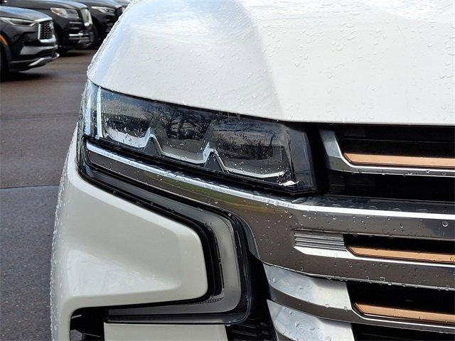 2021 Chevrolet Suburban Vehicle Photo in Willow Grove, PA 19090
