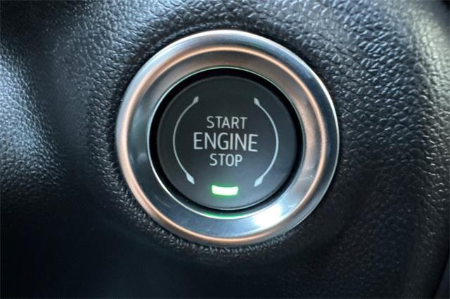 2025 GMC Sierra 1500 Vehicle Photo in ELK GROVE, CA 95757-8703
