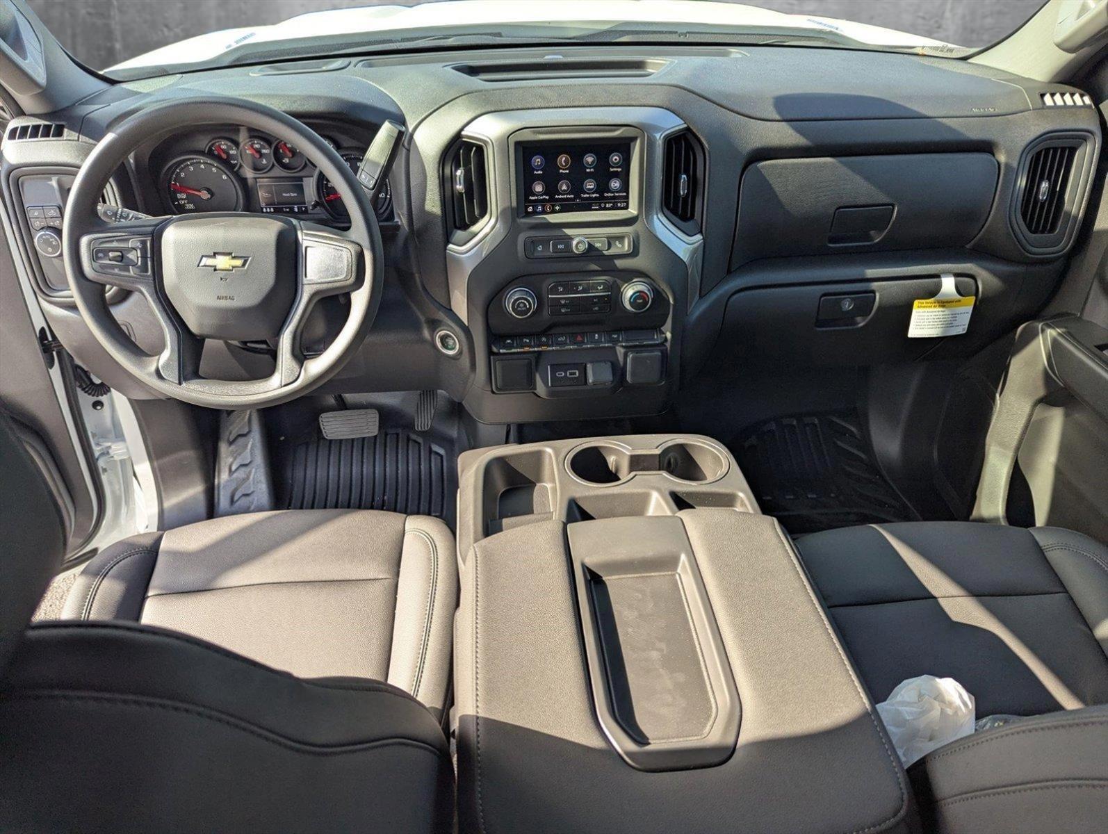2025 Chevrolet Silverado 1500 Vehicle Photo in GREENACRES, FL 33463-3207