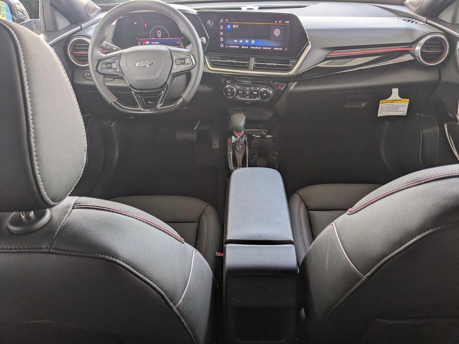 2025 Chevrolet Trax Vehicle Photo in HOUSTON, TX 77034-5009