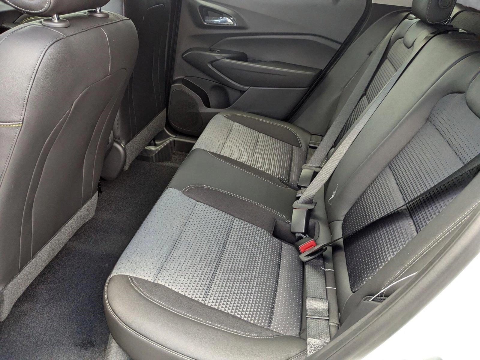 2025 Chevrolet Trax Vehicle Photo in MIAMI, FL 33134-2699