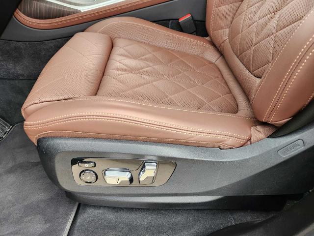 2024 BMW X7 xDrive40i Vehicle Photo in PLANO, TX 75024