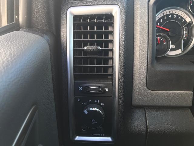 2017 Ram 1500 Vehicle Photo in GREEN BAY, WI 54303-3330