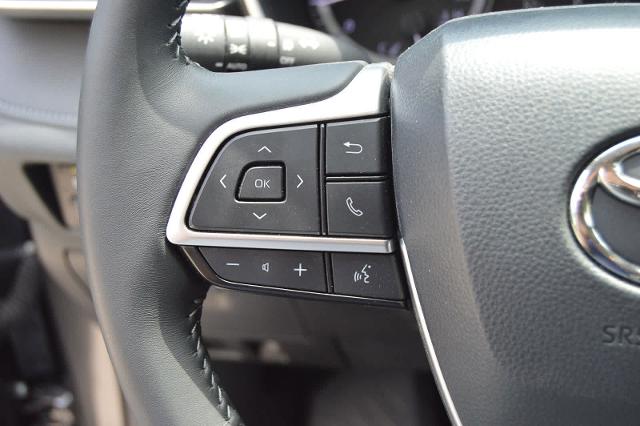 2024 Toyota Highlander Vehicle Photo in Houston, TX 77090