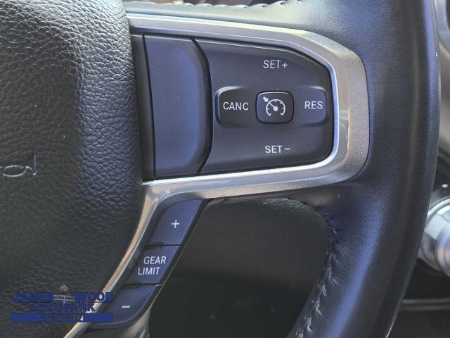 2022 Ram 1500 Vehicle Photo in DENTON, TX 76210-9321