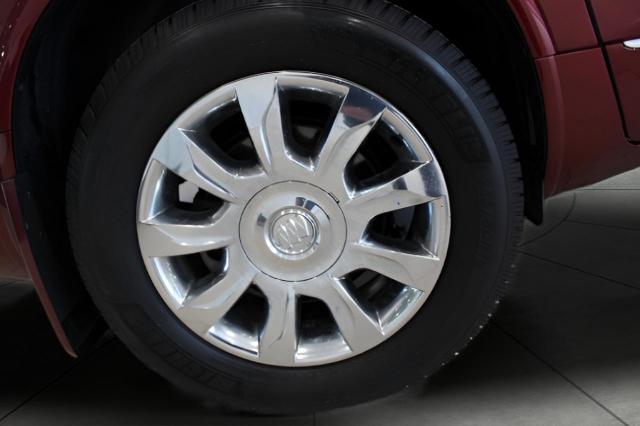 2016 Buick Enclave Vehicle Photo in Green Bay, WI 54304