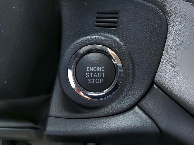 2025 Subaru Outback Vehicle Photo in Green Bay, WI 54304
