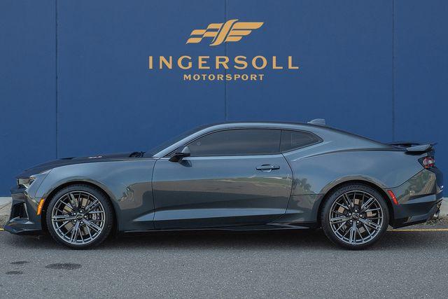 2022 Chevrolet Camaro Vehicle Photo in DANBURY, CT 06810-5034
