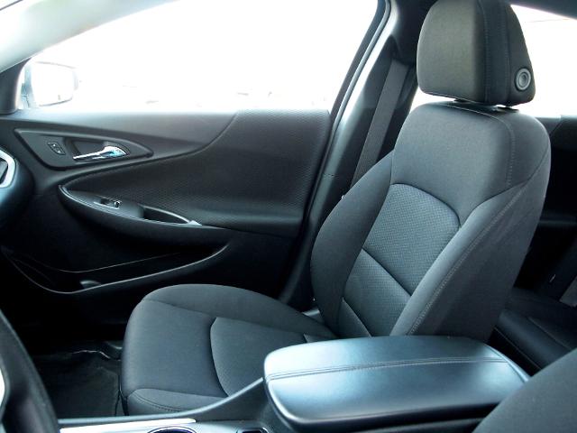 2024 Chevrolet Malibu Vehicle Photo in MADISON, IN 47250-1611