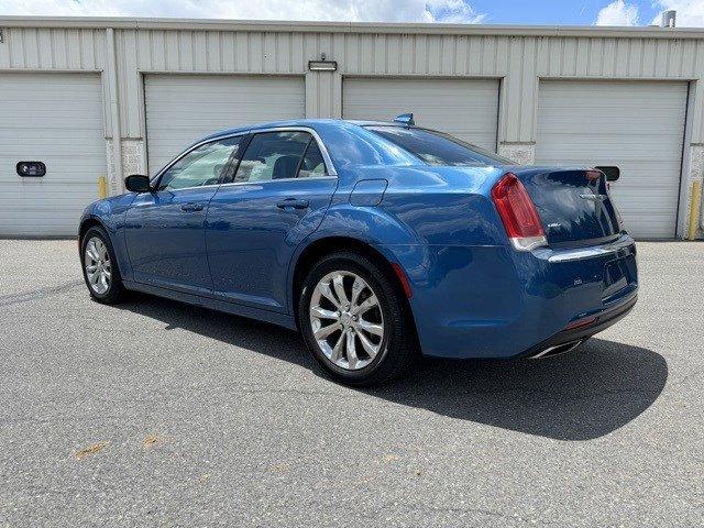 2020 Chrysler 300 Vehicle Photo in Mechanicsburg, PA 17050-1707