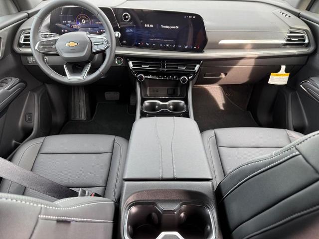 2025 Chevrolet Traverse Vehicle Photo in COLUMBIA, MO 65203-3903