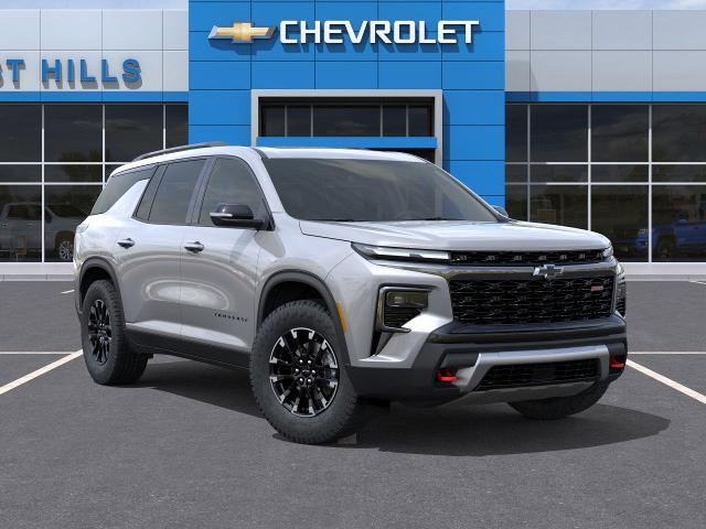 2025 Chevrolet Traverse Vehicle Photo in Roslyn, NY 11576