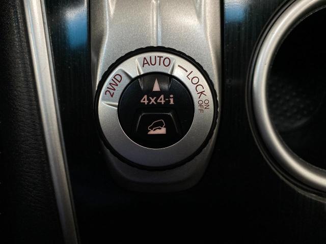 2015 Nissan Pathfinder Vehicle Photo in Appleton, WI 54913