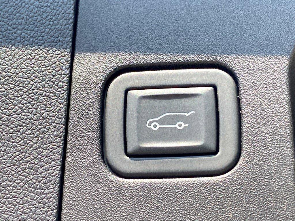 2024 Cadillac XT4 Vehicle Photo in SAVANNAH, GA 31406-4513