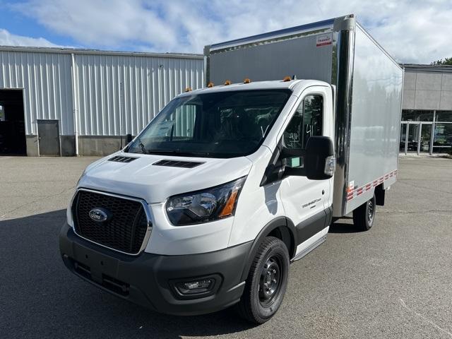 2024 Ford Transit Chassis Vehicle Photo in Webster, MA 01570-1415
