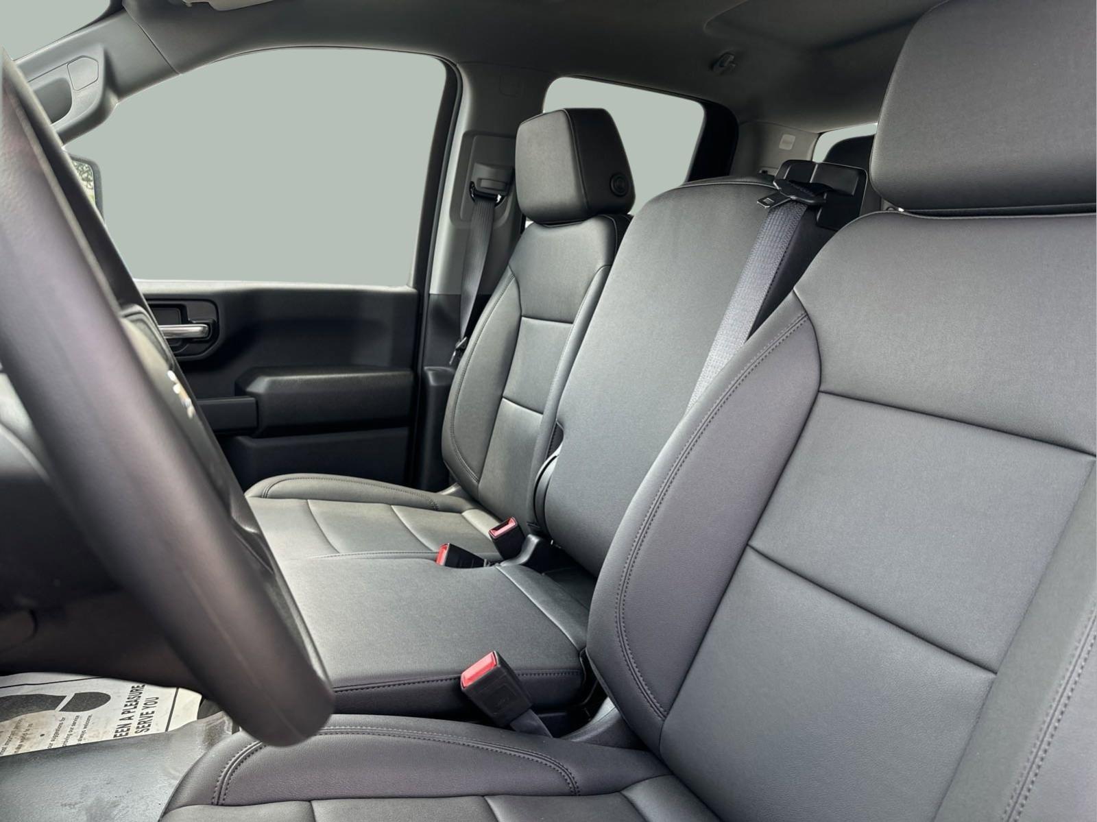 2024 Chevrolet Silverado 3500 HD Vehicle Photo in GEORGETOWN, TX 78626-7508