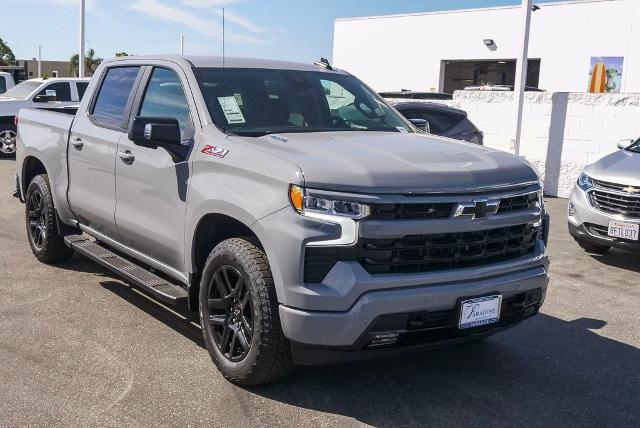 2025 Chevrolet Silverado 1500 Vehicle Photo in VENTURA, CA 93003-8585