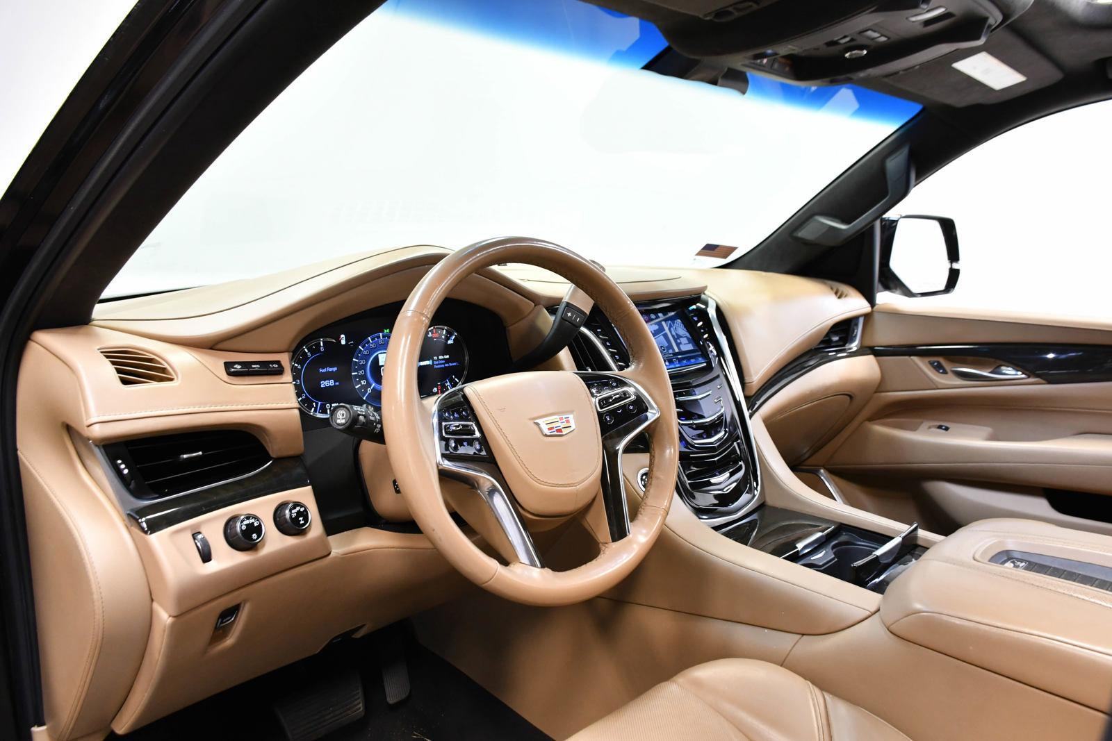 2019 Cadillac Escalade Vehicle Photo in DALLAS, TX 75235