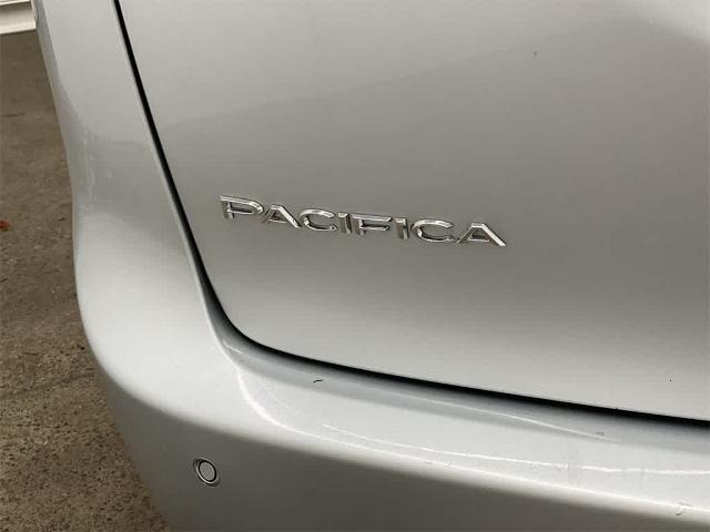 2023 Chrysler Pacifica Vehicle Photo in PORTLAND, OR 97225-3518