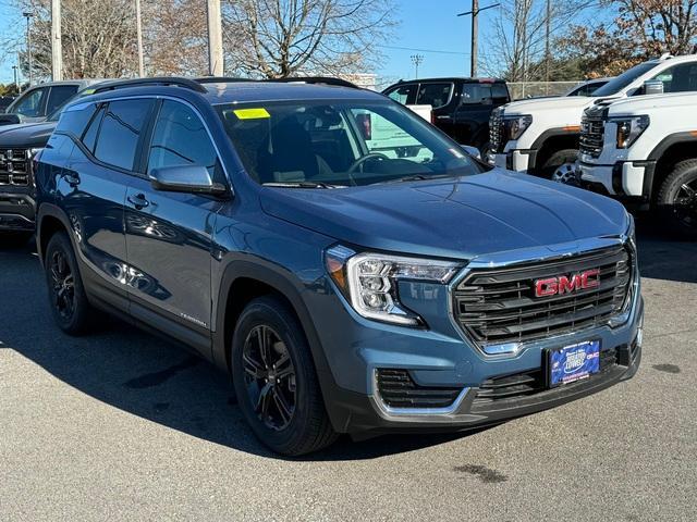 2024 GMC Terrain Vehicle Photo in LOWELL, MA 01852-4336