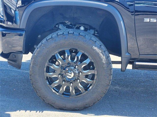 2023 Chevrolet Silverado 3500 HD Vehicle Photo in AURORA, CO 80011-6998