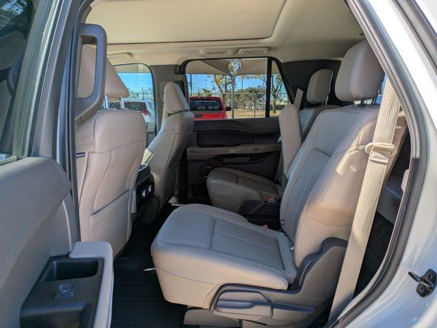 2021 Ford Expedition Vehicle Photo in SELMA, TX 78154-1460