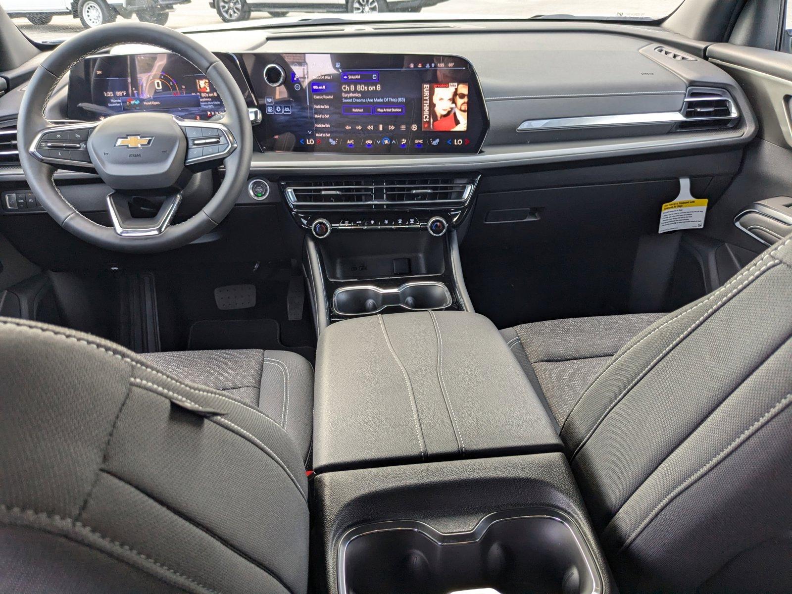 2025 Chevrolet Traverse Vehicle Photo in MIAMI, FL 33134-2699