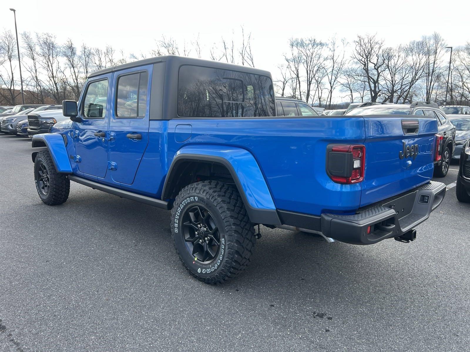 2025 Jeep Gladiator Vehicle Photo in Mechanicsburg, PA 17050-1707
