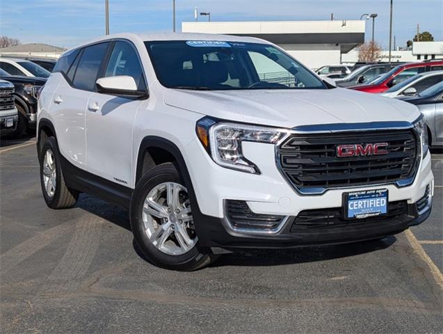 2024 GMC Terrain Vehicle Photo in AURORA, CO 80012-4011