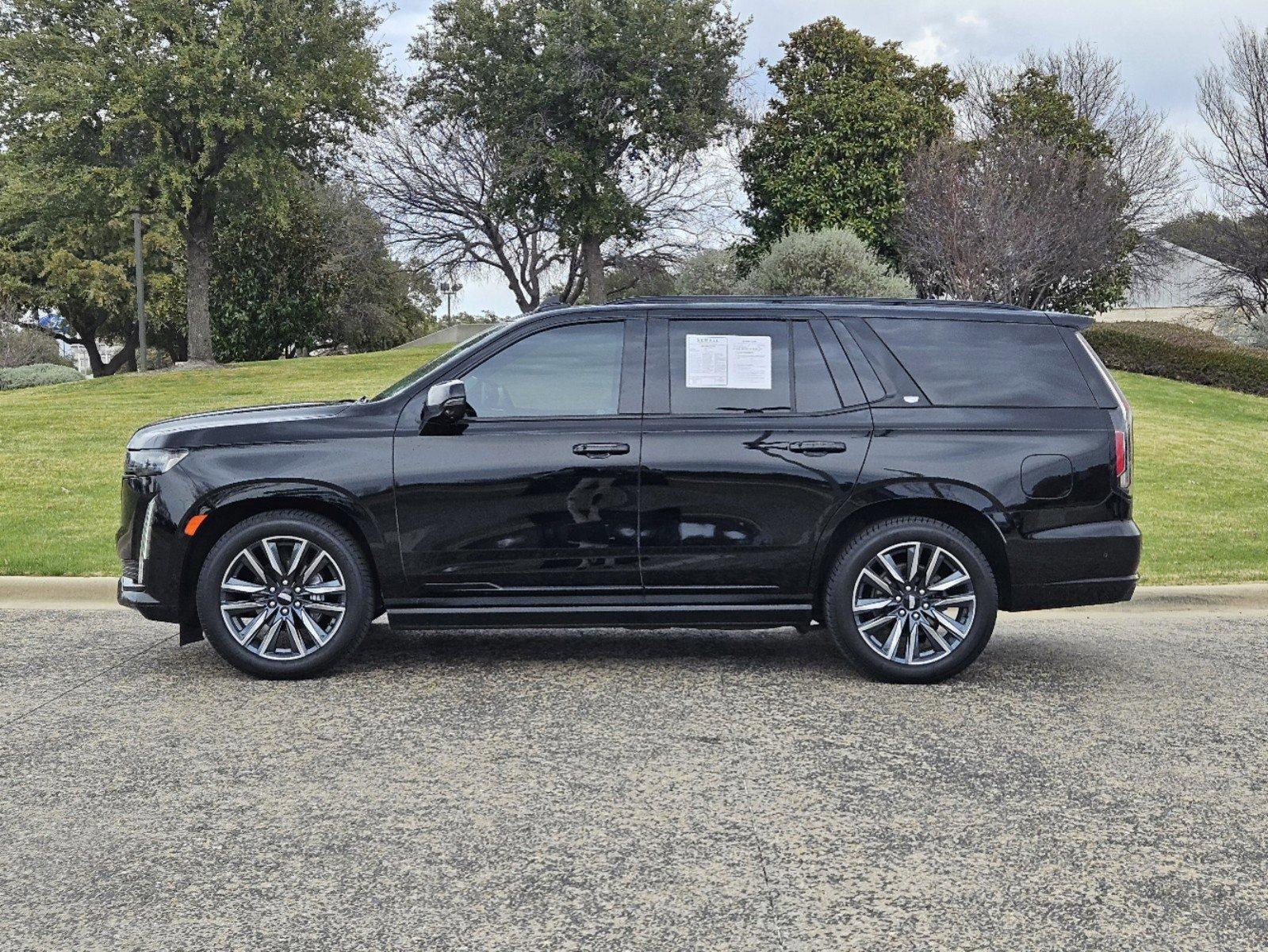 2022 Cadillac Escalade Vehicle Photo in Fort Worth, TX 76132