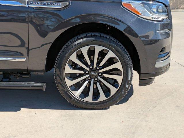 2024 Lincoln Navigator Vehicle Photo in SELMA, TX 78154-1460